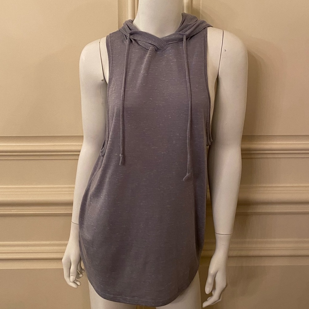 Victoria Sport Top